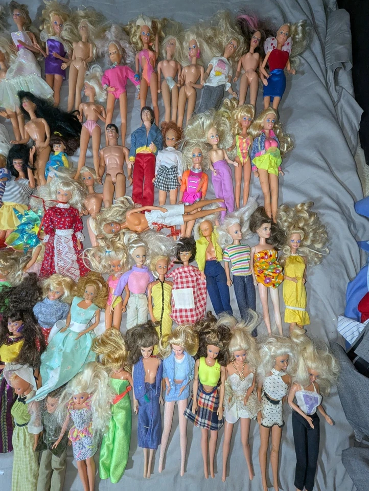 Huge Lot Of Vintage 60's 70's 80's 90's Mattel Barbie Dolls & Other Accessories - Image 4 of 4