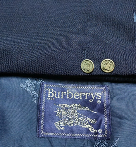 Vintage Burberrys all worsted bespoke classic silver button navy blazer 42L