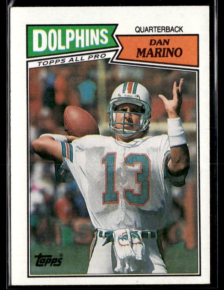 1987 Topps #233 Dan Marino Dolphins Football Card 1102V