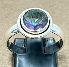 CHARMING STERLING SILVER MYSTIC TOPAZ RING size 8