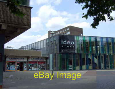 Foto 6x4 The Idea Store, Pappelpappel\/TQ3780 Was früher um 2008 hieß
