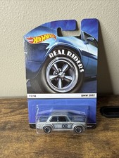 Hot Wheels Real Riders BMW 2002 11/18 Silver 2015 Edge In Protector