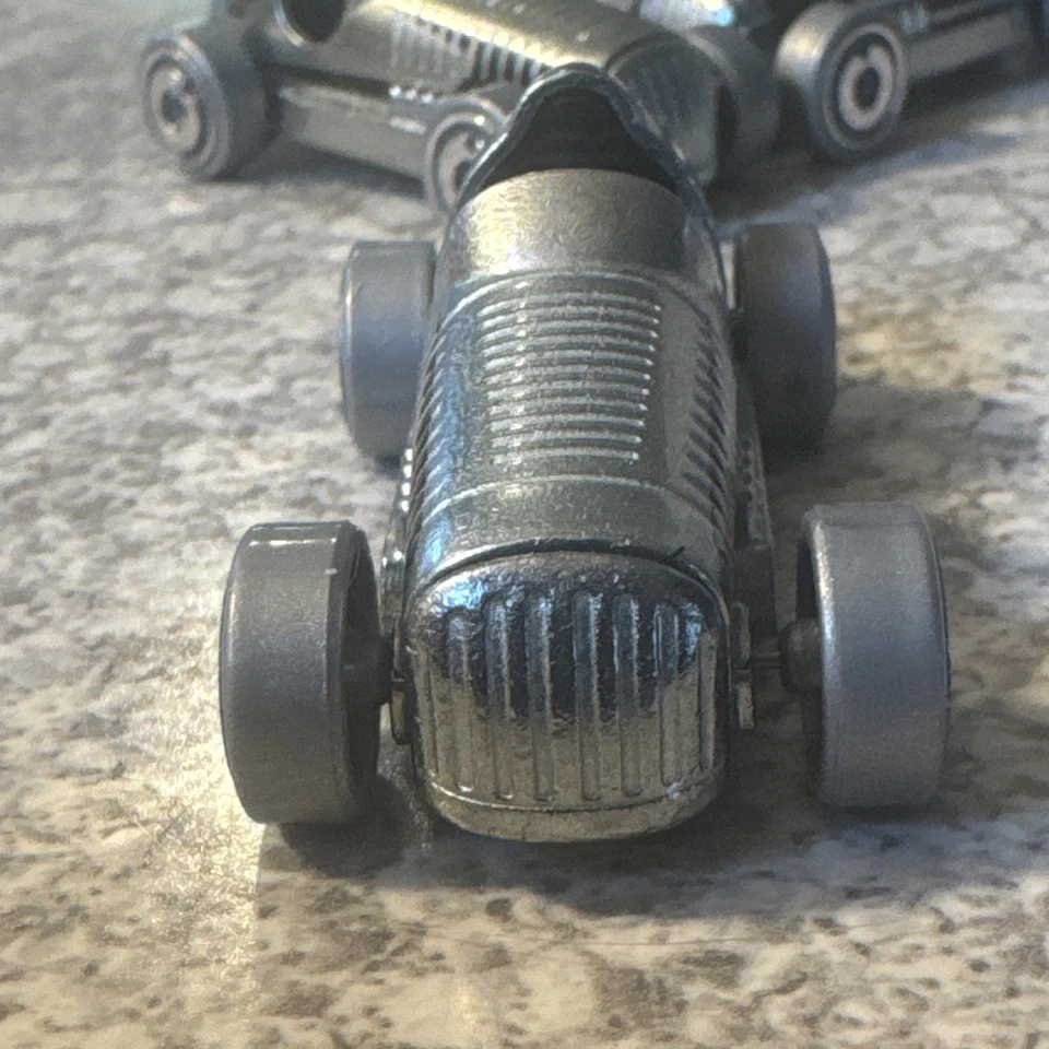 Lot Of 10 Loose Hot Wheels Monopoly 90 Years Pass N Go Coupe Very Cool - Image 3 of 4