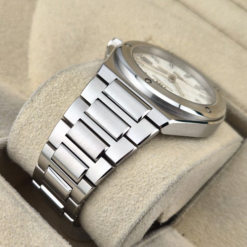 IWC Ingenieur IW328902 40 mm Silver Dial