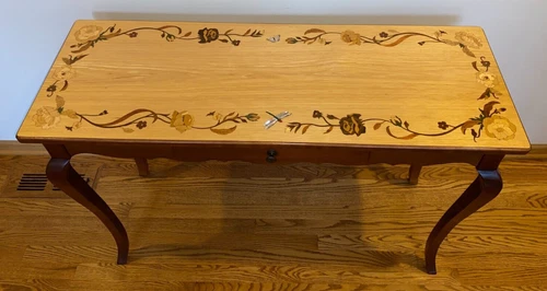 HUDSON RIVER INLAY CONSOLE ACCENT TABLE - CLASIC FLORAL GARLAND - WOOD MARQUETRY