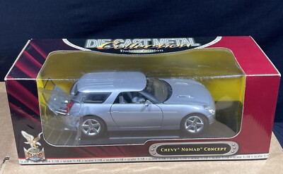 Road Signature Chevy Nomad Concept 1:18 Scale Die-Cast Deluxe Edition