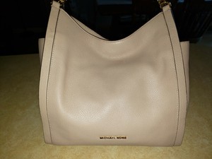 prada shoulder bolsa
