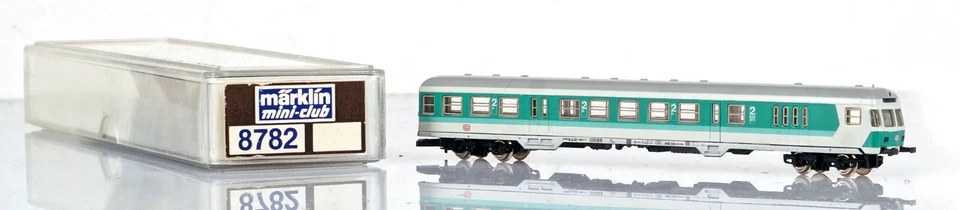 ONE MARKLIN MINI-CLUB 8782 Z GAUGE DB AG Commuter Car with an Engineer's Cab  - Image 2 of 2