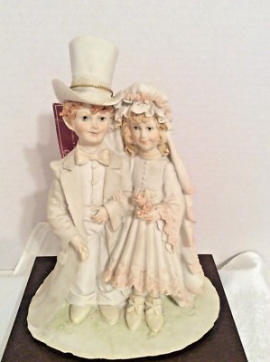 Vtg AURO BELCARI Italian Art Sculpture Bride & Groom Figurine Wood Base
