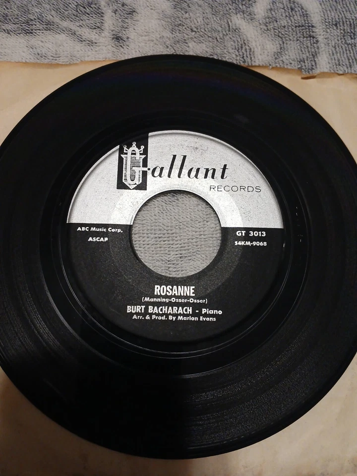 Burt Bacharach / Mark Medfield 45 RPM 7" Vinyl Record Gallant Records - Image 2 of 4