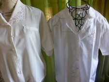Nice Lot  T40-42 2 Cotton Embroidery Bodies,  Blancs Sleeves