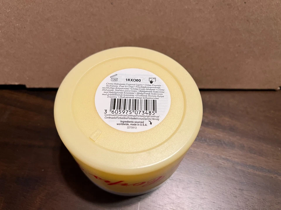 Kiehl's Creme de Corps Soy Milk & Honey Whipped Body Butter 8oz/226g - Image 3 of 4
