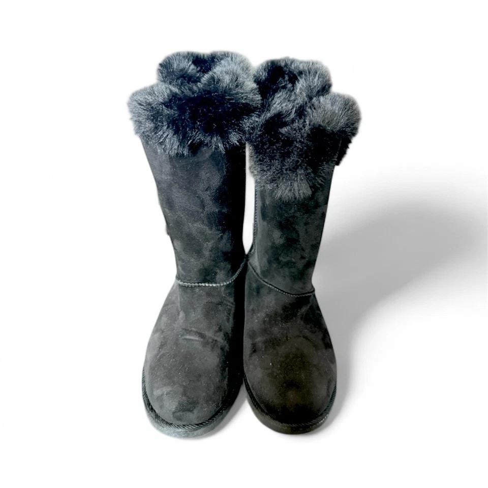Women’s Juicy Couture Mid Calf Black Cozy Boots with Fur Lining - Image 3 of 4