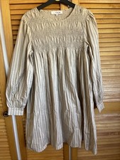 A View Women’s Maternity Dress  Size 12