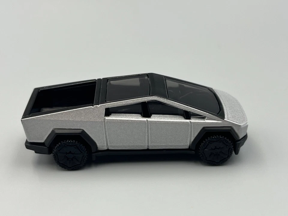 Tesla Cybertruck Tesla EV Pickup Tomica Premium #41 Foto 4 de 4