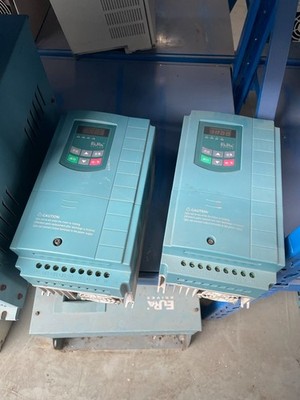 1P Ore E1000-0040T3 Inverter used AD