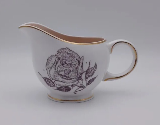 Vintage SUSIE COOPER MAGNOLIA PINK Bone China Creamer - England - VGUC