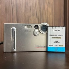 Casio EXILIM EX-M2 Digital Camera Silver 2.0 MP Wearable Card Camera Japan Used
