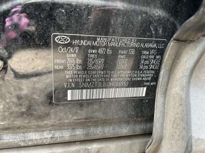 SANTA FE  2018 Keys/Latches/Locks 104617587
