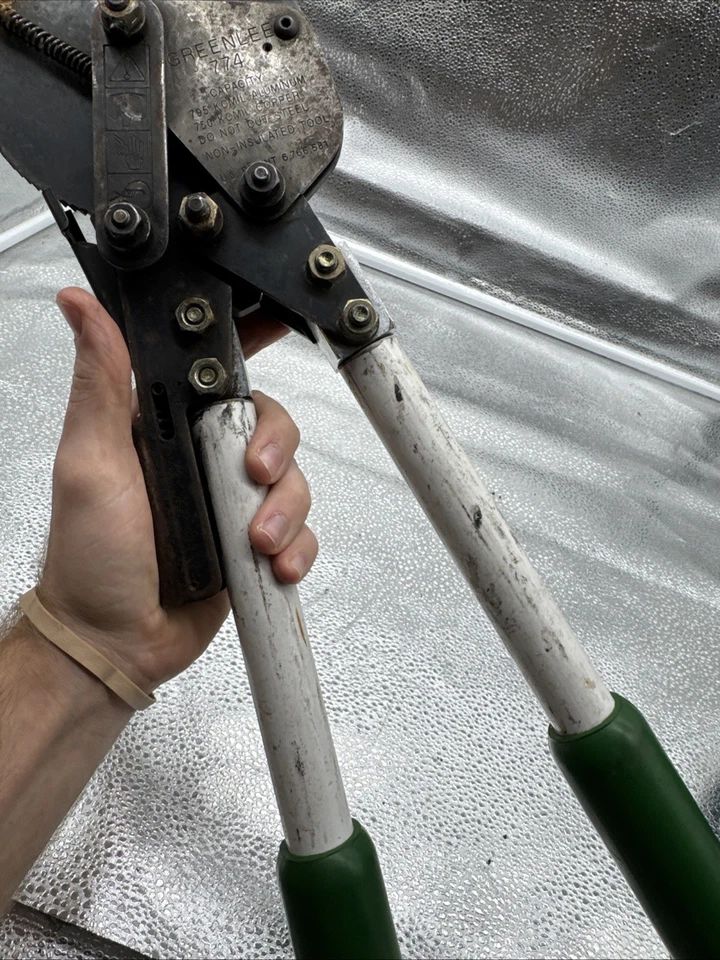 Cortador de cable de trinquete Greenlee 774 19-1/8 pulgadas.     s1 Foto 3 de 4