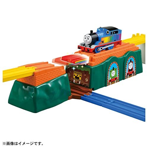 10053 Takara Tomy Plarail Thomas Tank Crossing The Rainbow! Nobiru