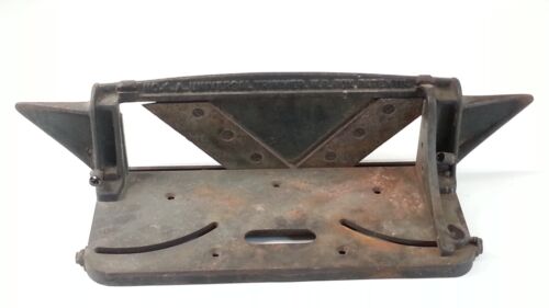 Antique Universal Trimmer #4 Cast Iron Tool Miter - Picture 1 of 9