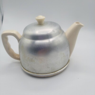 Single Serve Vintage Teapot.  '' Vicki '' .  Crazing Normal For Age