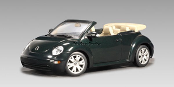 VOLKSWAGEN NEW BEETLE CABRIOLET 1/18 DIE CAST ALASKA GREEN BY AUTO