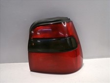 Feu arrière Skoda FELICIA