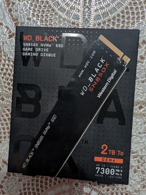 Western Digital WD_BLACK SN850X 2TB NVMe Internal SSD (WDS200T2X0E)