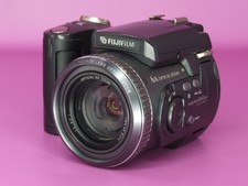 Fujifilm FinePix 6900 Zoom 3.1MP Super CCD Digital Camera 6x Zoom Tested  Works