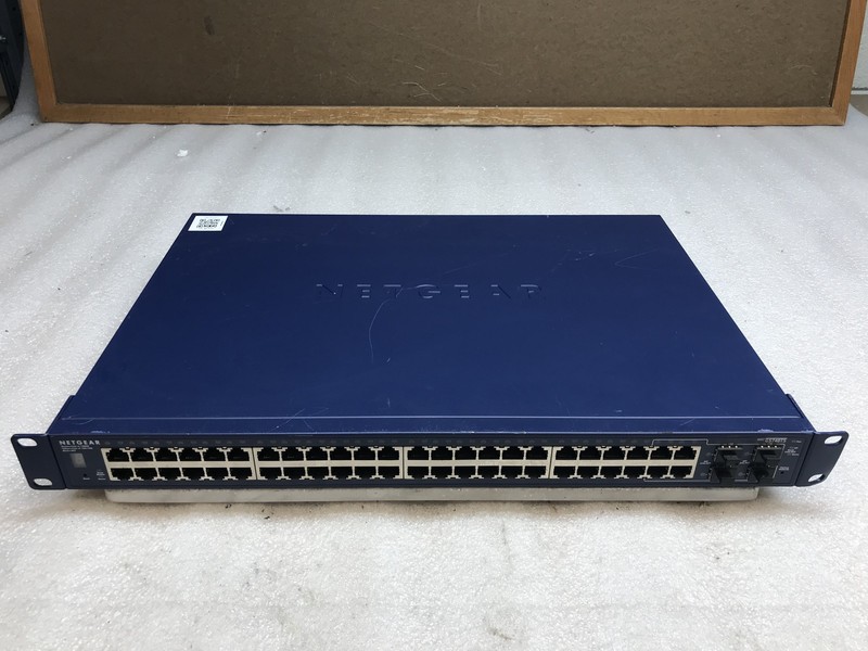 NetGear ProSafe GS748TS V1H1 48-Ports Stackable Smart Switch