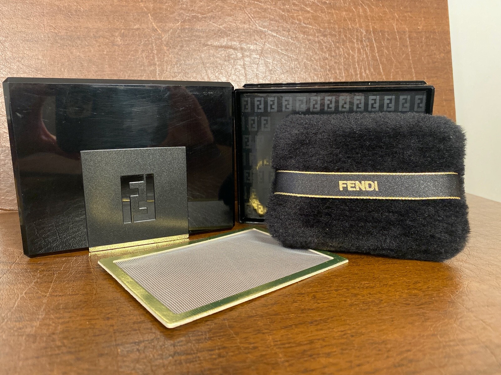 fendi powder