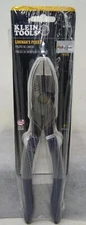 Klein Tools 9" Lineman's Pliers, New England Nose, No-Slip Handle, D213-9NE