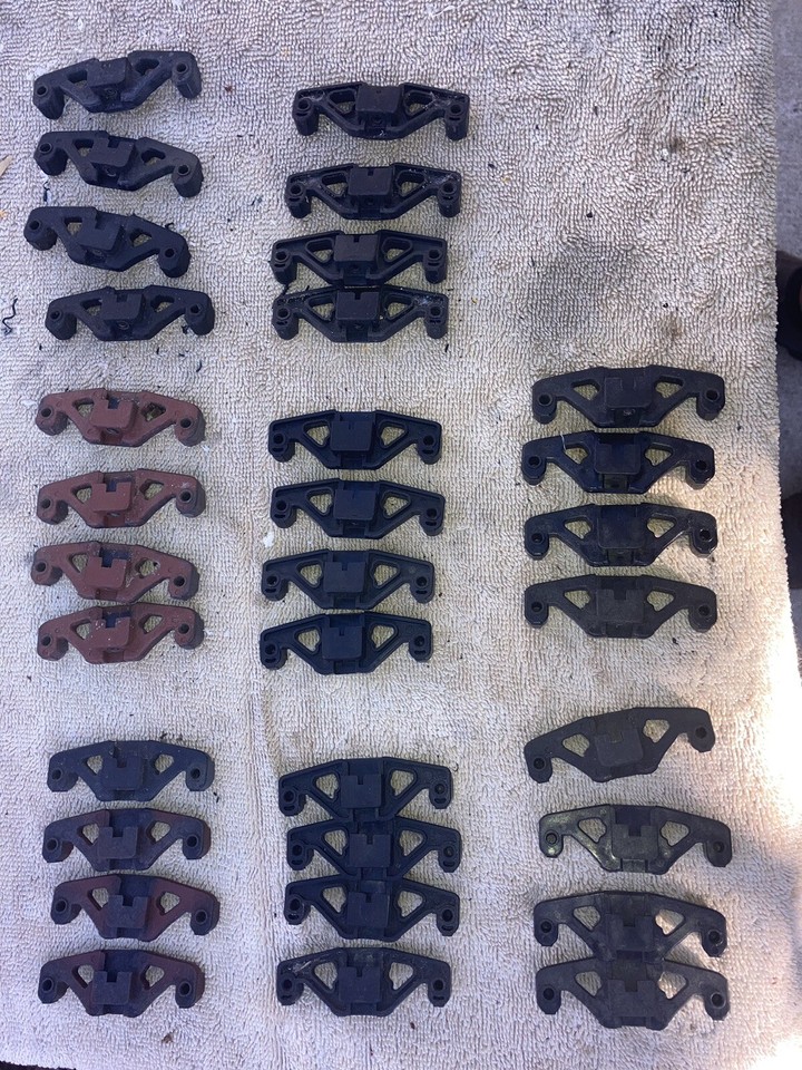 USA TRAINS BETTENDORF TRUCKS, NEW/USED, NO WHEELS, NO COUPLERS, EQUIPS