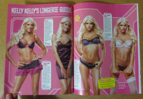 WWE Magazine KELLY KELLY in Lingerie DIVAS Victoria The Great Khali + Poster - Picture 1 of 9