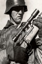 WW2 Photo Picture German sniper with mauser k98 and Splinter camouflage 98k 279