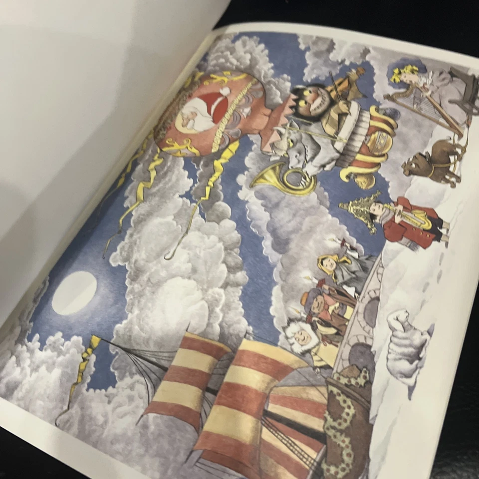 Posters by Maurice Sendak Rare Soft Cover Book Vintage 1986 First Edition Rare - Image 4 of 4