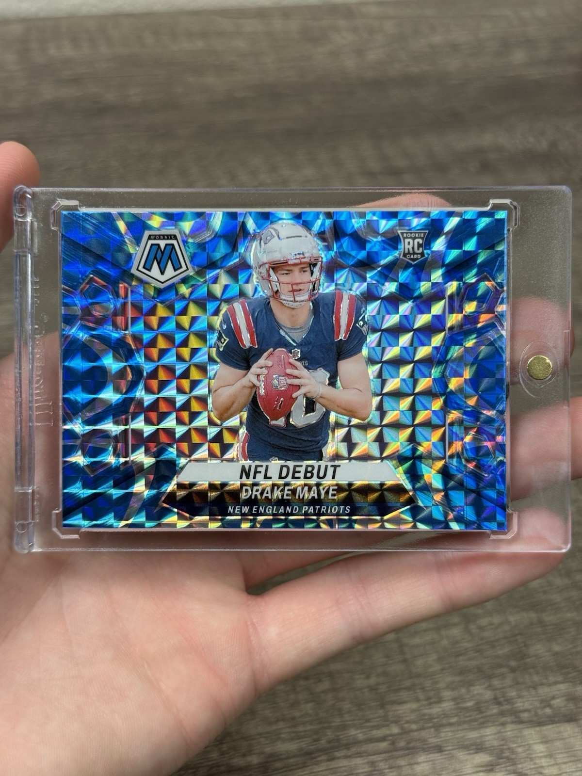 2024 Panini Mosaic - Drake Maye NFL Debut #273 Reactive Blue Mosaic Prizm Rookie