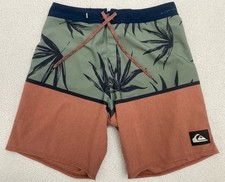 quicksilver highline board shorts Mens 28 Swim Surf Beach 4 Way Stretch