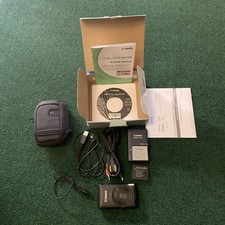 Canon PowerShot ELPH 300 HS 12.1MP Digital Camera with Accessories  CASE