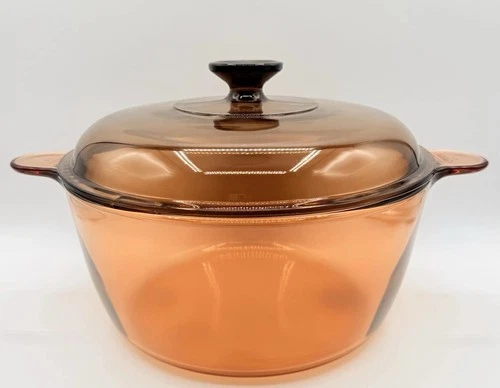 Vintage Corning Visions USA Amber 4.5L Dutch Oven Stock Pot w/ Pyrex Lid. READ