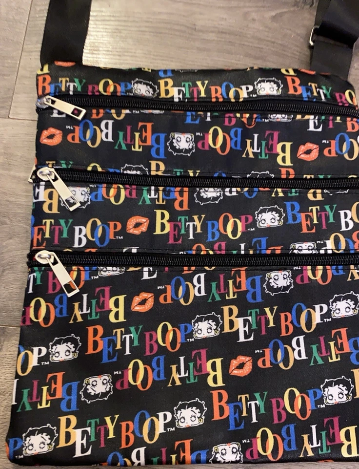 Betty Boop Shoulder Bag/Crossbody Black 4 Outer Zippers Betty Boop Words Lips - Image 3 of 4