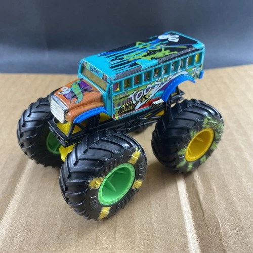 Hot Wheels Graffiti Too S’Cool Monster Truck 1:64, COMB SHIP $1