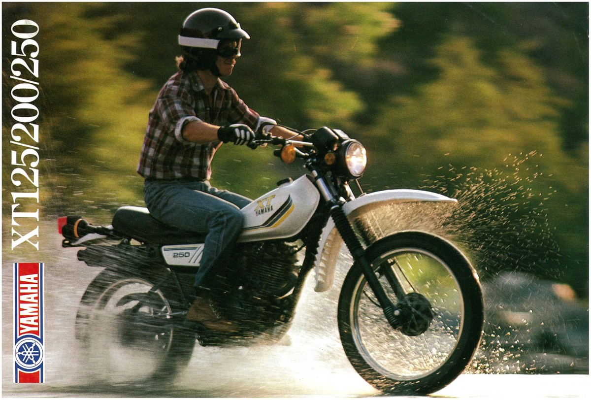 YAMAHA Brochure XT250 XT200 XT125 1983 Sales Catalog Catalogue