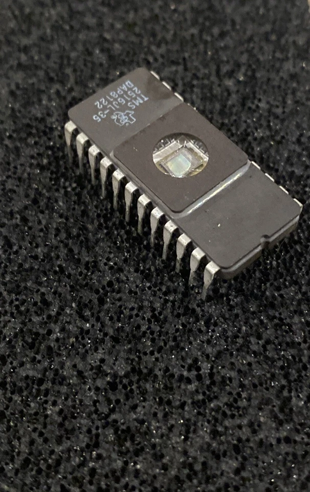 Módulo de memoria Texas Instruments TMS2516JL-35, IC borrable EPROM de 24 pines Foto 4 de 4