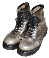 DR. MARTENS VINTAGE MADE IN ENGLAND 8217 LUG SOLE PLATFORM COMBAT HIKER BOOTS 10