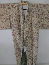 Japanese Kimono Beige Purple Green Fine Pattern Used 159cm