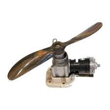 Cox .049 Model Airplane Engine PT-19 reverse rotation, NOS unrun
