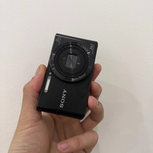 Sony DSC-W830 Cyber-Shot 20.1MP 8x Optical Zoom Digital Camera Black 85% new
